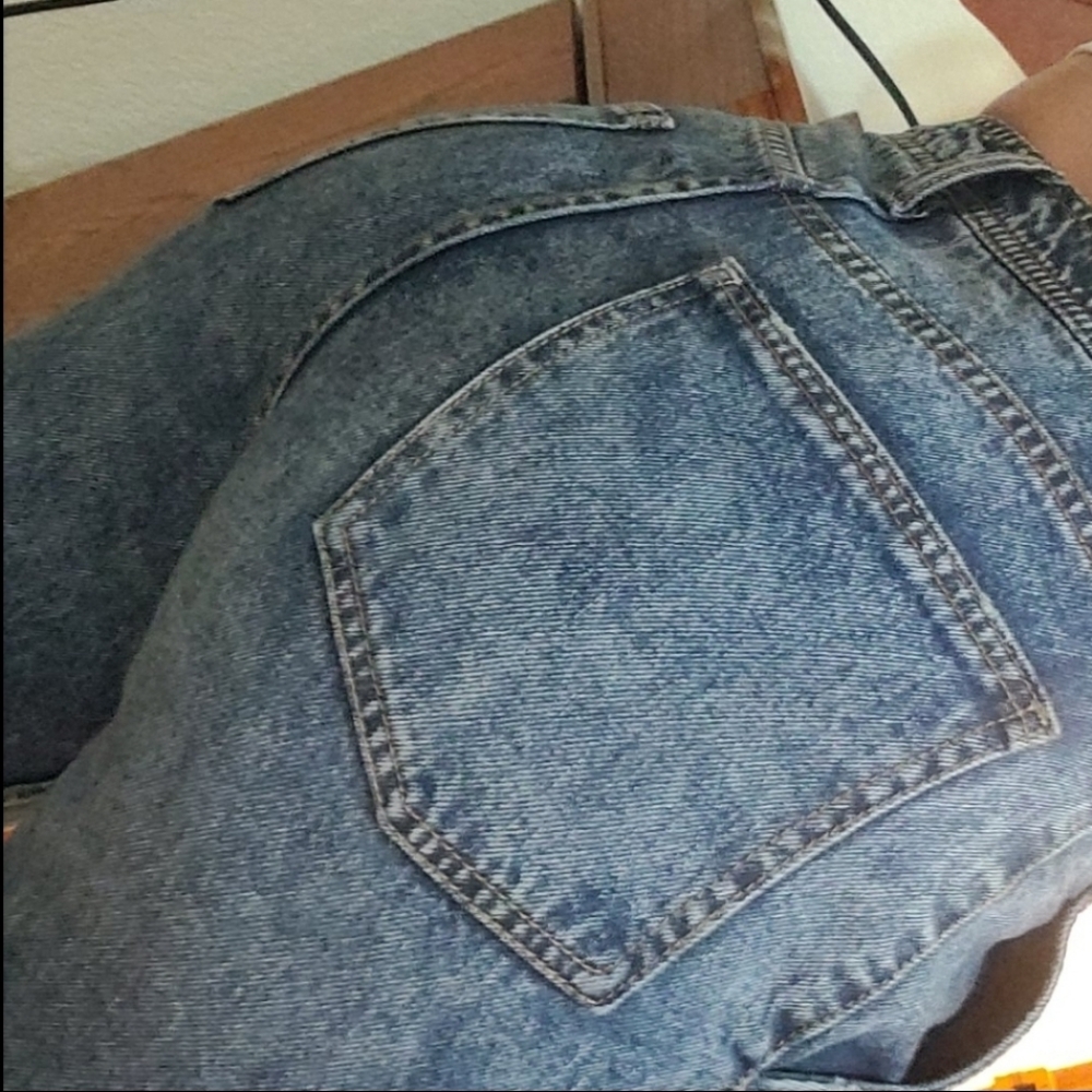 NWOT Ladies Aero mom jeans super comfy